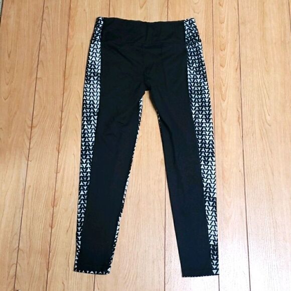 VICTORIA'SāSECRETāVSXĀ KNOCKOUTāLEGGINGSāBLACKāWITH STARāPRINT - Picture 4 of 5